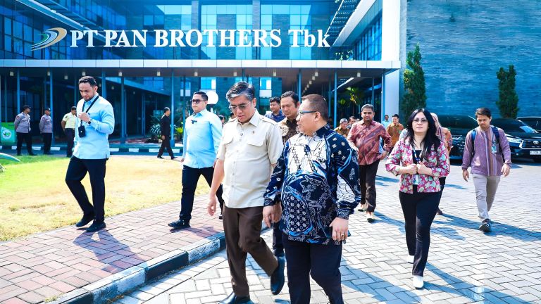 Tinjau Pan Brothers, Menaker Soroti Komitmen Perusahaan Mempekerjakan Penyandang Disabilitas