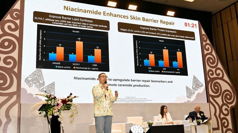 Gandeng Dermatologist, CLEAR Gaungkan Pentingnya Jaga Scalp Barrier untuk Lindungi Rambut dari Ketombe
