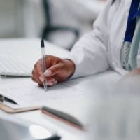 Tahukah Kamu: Kenapa Tulisan Dokter Sering Susah Dibaca?