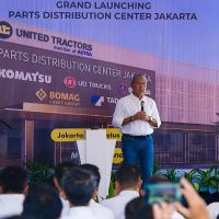 United Tractors Resmikan Parts Distribution Center Jakarta