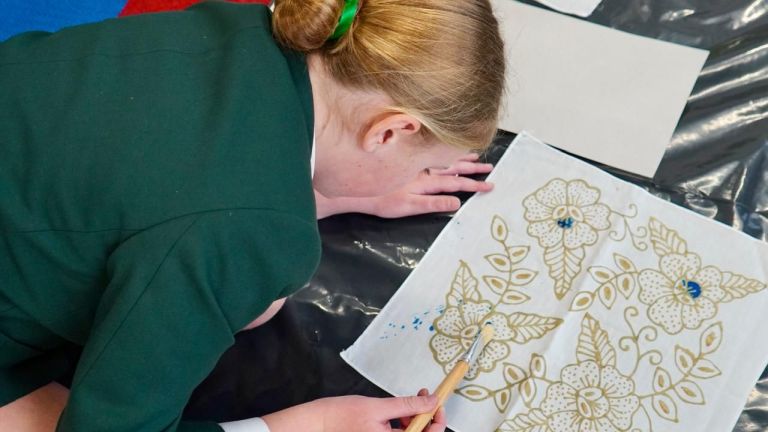 Kemenpar Promosikan Desa Wisata Indonesia Jadi 'Living Classroom' di Australia