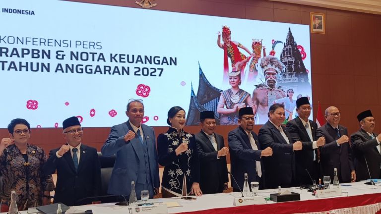 Peran Hilirisasi dalam Kinerja Investasi Indonesia, Sawit Menonjol di Sektor Perkebunan