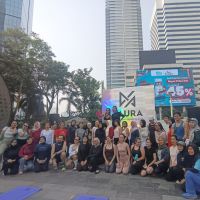 Rayakan Kemerdekaan Indonesia, VAURA Hadirkan Pengalaman Wellness lewat Outdoor Mat Pilates di Tengah Car Free Day Jakarta