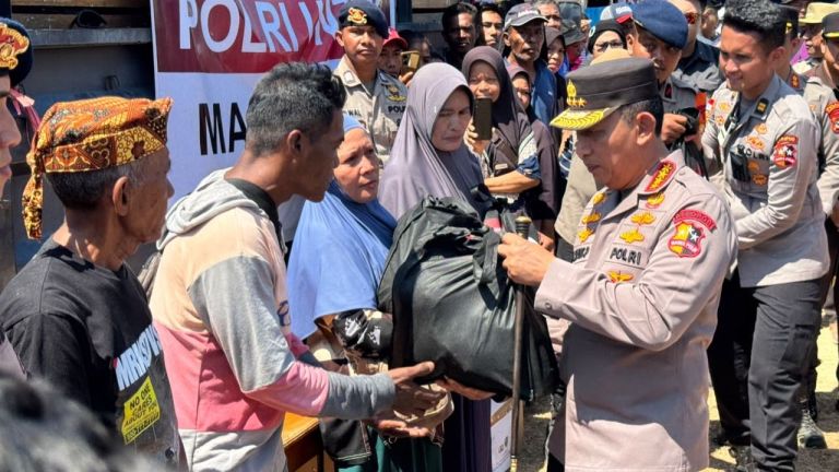 Respons Cepat Kapolri Tangani Gempa Flores Dijempoli Boni Hargens