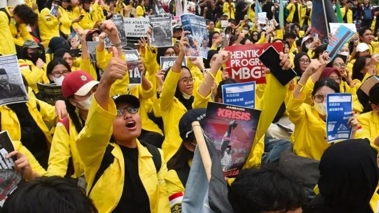 Partainya Pak Prabowo Murka Gegara BEM UI Bilang Negara Menjajah Rakyatnya Sendiri: Ini Tuduhan, Mana Buktinya?!