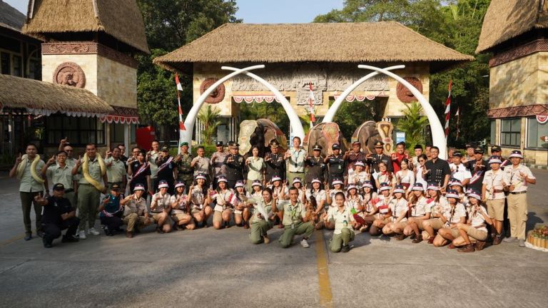 Perayaan HUT ke-81 RI di Taman Safari Bali juga Diramaikan Para Satwa