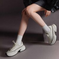 Tampil Stylish ala KARINA aespa dengan Converse Run Star Crush: Bold, Edgy, dan Playful