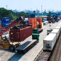 Didukung Pertumbuhan Bisnis Angkutan Peti Kemas, KAI Logistik Kelola 1,9 Juta Ton Barang per Juli 2026