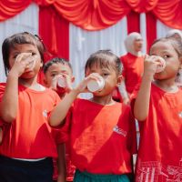 Rayakan 72 Tahun Perjalanan di Indonesia, Sarihusada dan Raja Susu Gelar Edukasi Nutrisi Serentak di 17 Titik Jabodetabek