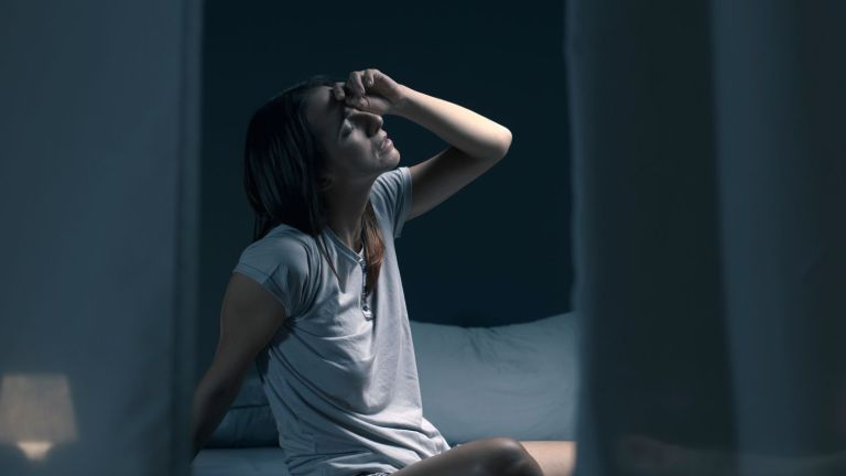 Bukan Gerah Biasa, Kenali 7 Penyebab Berkeringat saat Tidur
