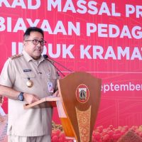Wagub Rano Rano Optimistis Program Pembiayaan Bank Jakarta Perkuat Ekonomi Pedagang Pasar