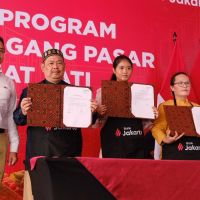 Program Pembiayaan Bank Jakarta Bikin Pedagang Pasar Induk Kramat Jati Untung Berlipat