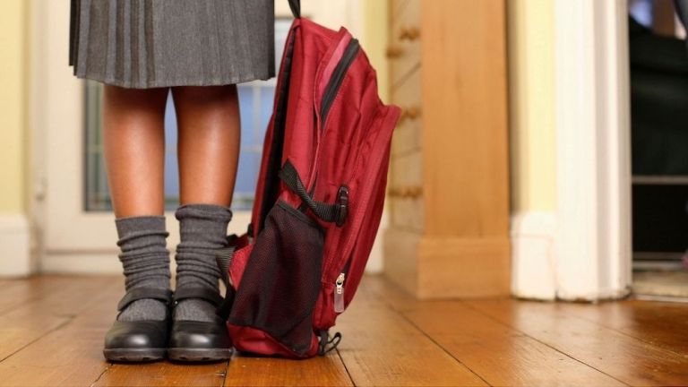 Anak Siap Masuk SD? Ini 8 Fondasi Kesiapan Sekolah yang Perlu Diperhatikan Orang Tua