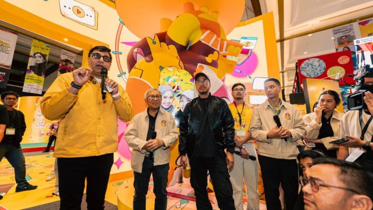Langkah Indosat dan Sarkodit Ingatkan 'Seni Bertahan Jadi Manusia di Tengah Perkembangan AI' lewat 'Peran-Tara'