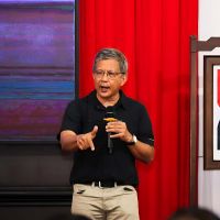 Rocky Gerung Soal Dua Tahun Prabowo-Gibran: Pokoknya Sip!