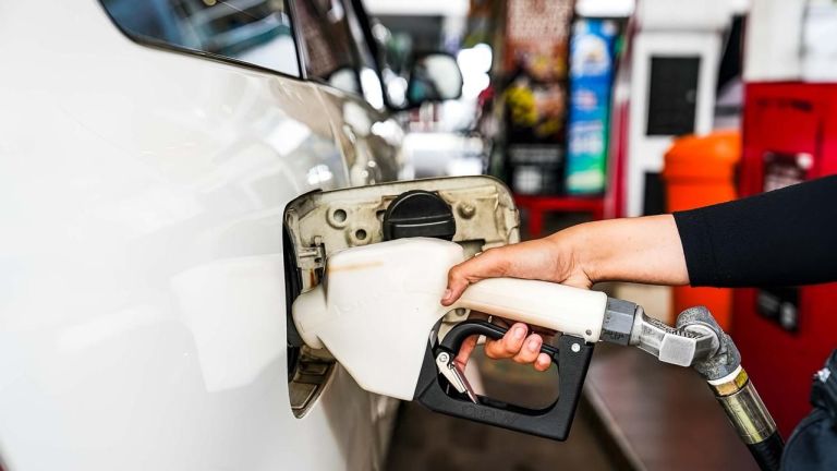 Pertamina Pastikan Harga BBM Subsidi Tetap Sepanjang 2026