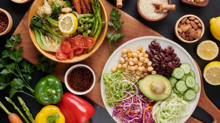 Protein Nabati: Keunggulan hingga Dampaknya bagi Bumi