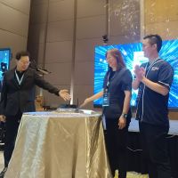 ASTROS AS-301 Bawa Wireless Collaboration ke Level Baru, Terintegrasi AI hingga AR