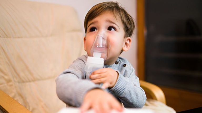 Anak Mengalami Common Cold, Perlukah Terapi Uap?