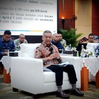 Momen Menkeu Suahasil Puji Kinerja Dirjen Bea Cukai saat Paparkan APBN: Sebuah Prestasi, Kinerjanya Sangat Baik!