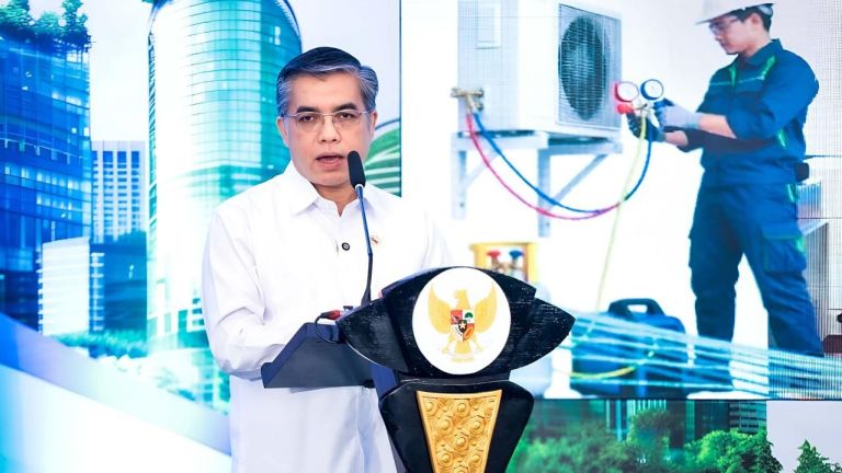 Kemnaker-KLH Perkuat Kompetensi Teknisi Pendingin untuk Dukung Pelindungan Ozon