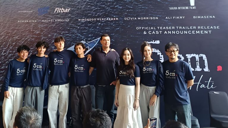 Film 5cm: Revolusi Hati Siap Tayang, Kisahkan Zafran Muda dan Petualangannya, Seperti Apa?
