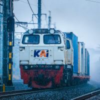KAI Logistik Perkuat Angkutan KA Kontainer sebagai Solusi Logistik Berkelanjutan