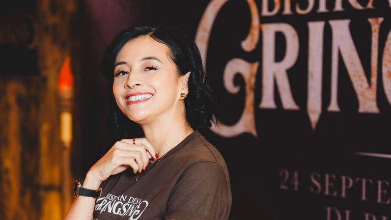 Berkenalan dengan Hesti Putri dan Jejak Kariernya di Dunia Hiburan Tanah Air