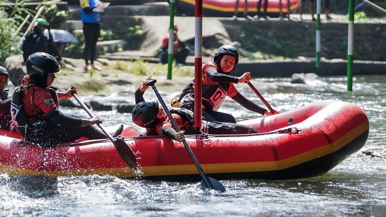 Persaingan Ketat Nomor Slalom Kejurnas Arung Jeram 2026