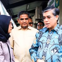 Menaker: Bekal Ijazah Saja Itu Tidak Cukup