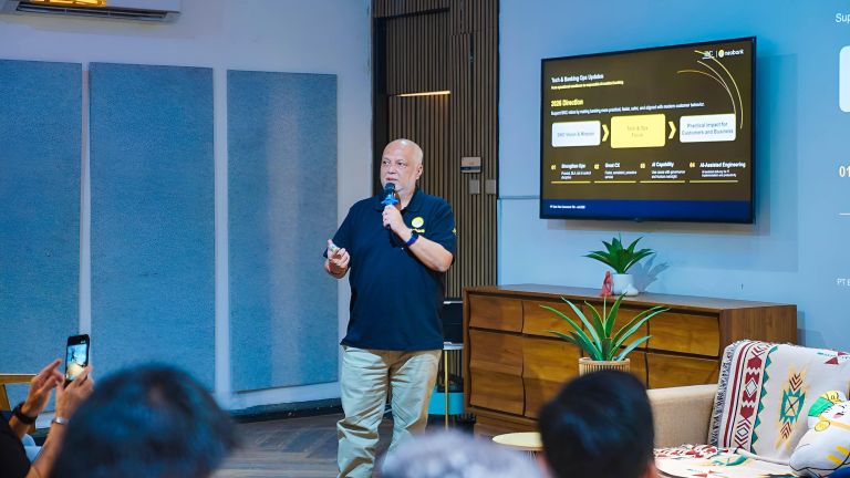 Perkembangan Teknologi Mengubah Cara Bank Melayani Nasabah