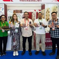 UKM Binaan Indonesia Eximbank Hasilkan Transaksi 20 Ton Pala Ekspor ke Tiongkok