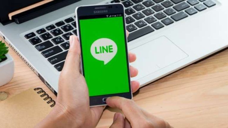 Karakter Bearzzing dan Rabbitzzing UMEUS Makin Mendunia, Kini Hadir di LINE Indonesia