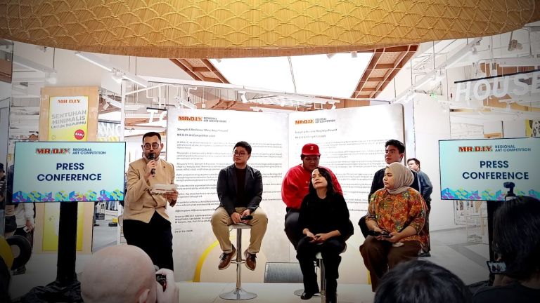 Diikuti Hampir 2.500 Peserta dari Tiga Negara, Dua Seniman Indonesia Raih Grand Prize MR.D.I.Y. Regional Art Competition 2026