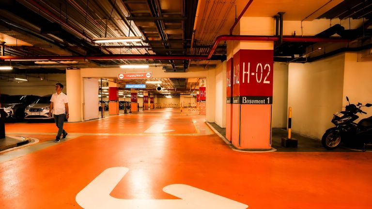 Secure Parking: Generasi Baru Hadapi Tantangan Industri Parkir Modern