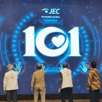 Tribute 101 Tahun Pandji Wisaksana, Gerakan Matahati Gelar Operasi Katarak Gratis untuk 101 Pasien