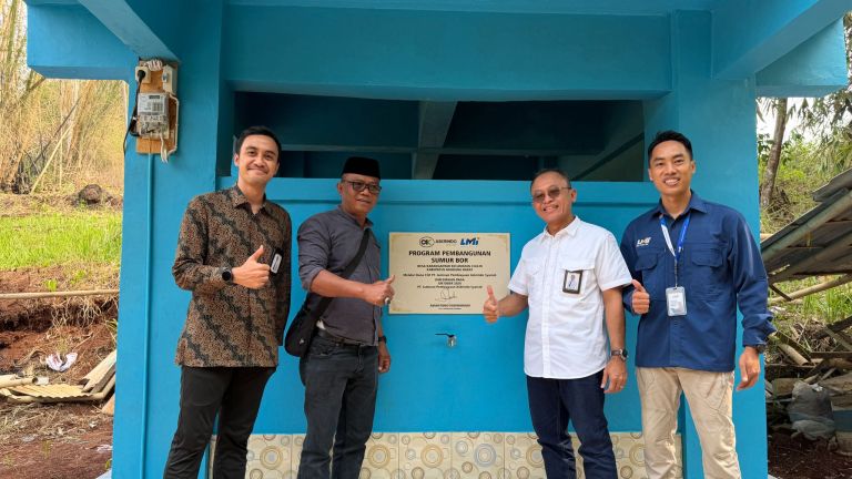 Askrindo Syariah Hadirkan Akses Air Bersih bagi Warga Bandung Barat