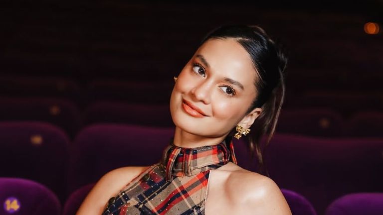 Berkenalan dengan Hana Malasan dan Jejak Kariernya dari Model hingga Main Film