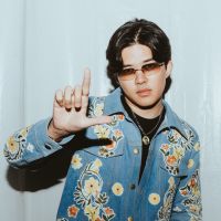 Mengenal Sosok Niky Putra, Sepupu Raisa yang Juga Member Boyband NPD