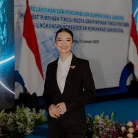 Raline Shah Lepas Jabatan Staf Khusus Komdigi demi Fokus Karier & Komitmen Personal
