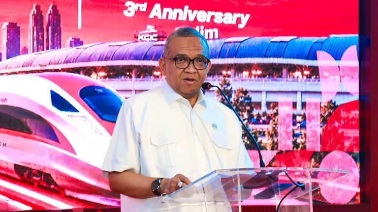HUT ke-11 KCIC, Wamenaker Harap Alih Pengetahuan Whoosh ke SDM Lokal