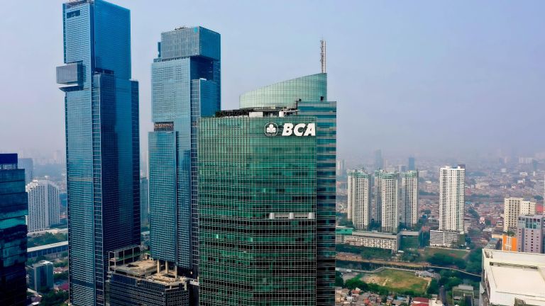 Luar Biasa! Kredit BCA Tumbuh Double Digit, Pembiayaan ke UKM di Atas Rata-rata Industri