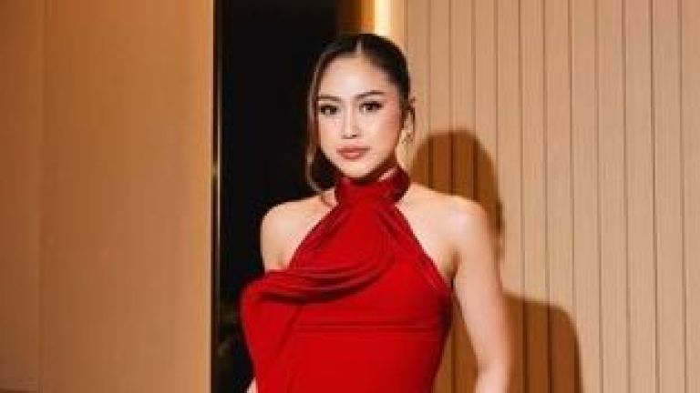 Berkenalan dengan Sisca Saras dan Jejak Karirnya dari Member JKT48 hingga Main Film