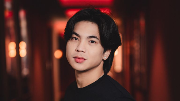 Berkenalan dengan Artis Muda Venly Arauna, Intip Perjalanan Kariernya!