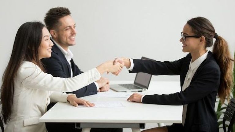 Mau Cepat Dilirik HRD? Ini 5 Soft Skill yang Perlu Dimiliki Fresh Graduate