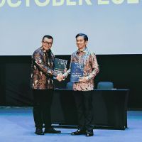 FLOQ dan Telkomsel Jajaki Perluasan Akses Aset Digital