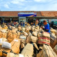 KAI Logistik Distribusikan 122 Ribu Unit Sepeda Motor hingga Triwulan III 2026
