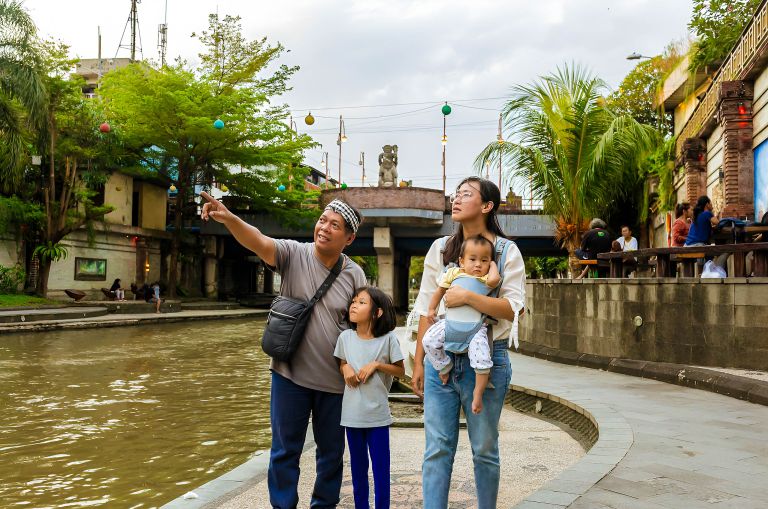 Menteri Pariwisata (Menpar) Widiyanti Putri Wardhana memastikan pemerintah akan terus menjalankan program paket stimulus pariwisata yang memberikan dampak pada peningkatan ekonomi masyarakat serta pertumbuhan ekonomi daerah