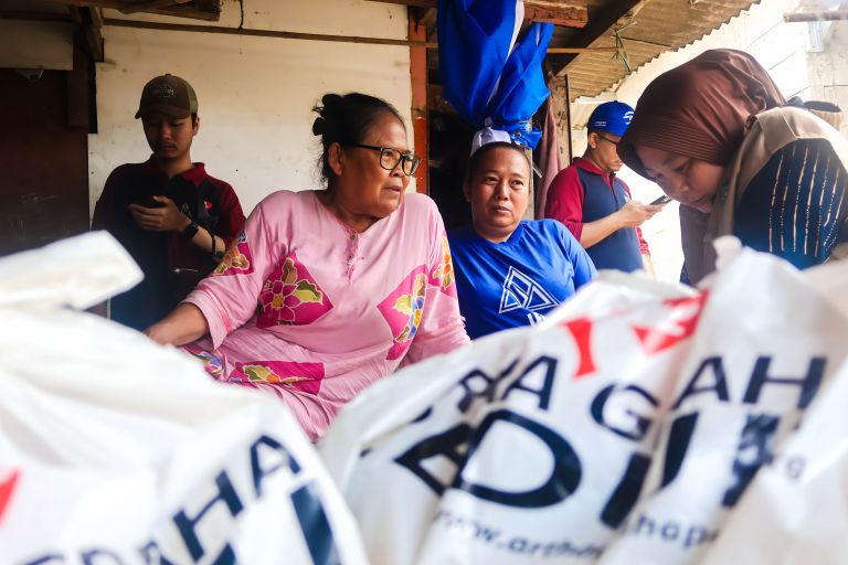 Keberlanjutan Program Pasar Murah AGP merupakan respons terhadap tantangan penurunan daya beli masyarakat, terutama pada periode tertentu yang kerap disertai dengan lonjakan harga pangan