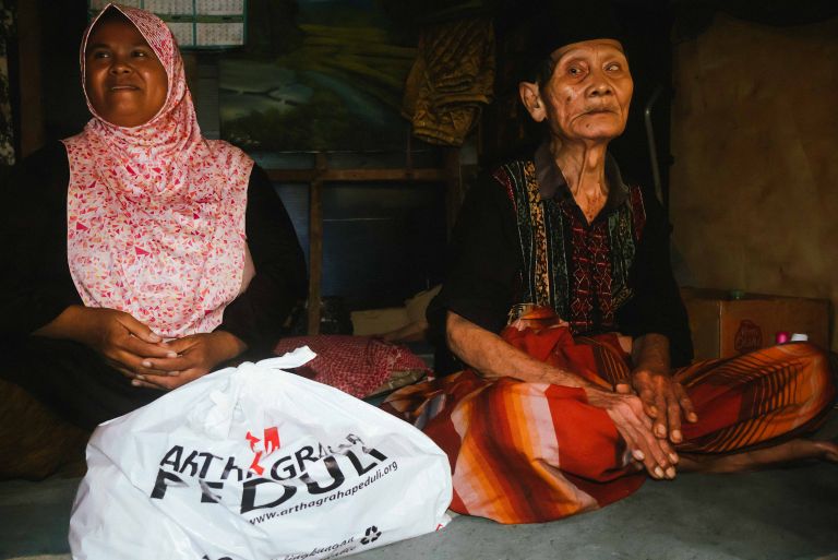 Melalui penyediaan bahan pokok berkualitas dengan harga yang lebih terjangkau, AGP berupaya meringankan beban pengeluaran rumah tangga terutama bagi kelompok masyarakat rentan dan berpenghasilan rendah